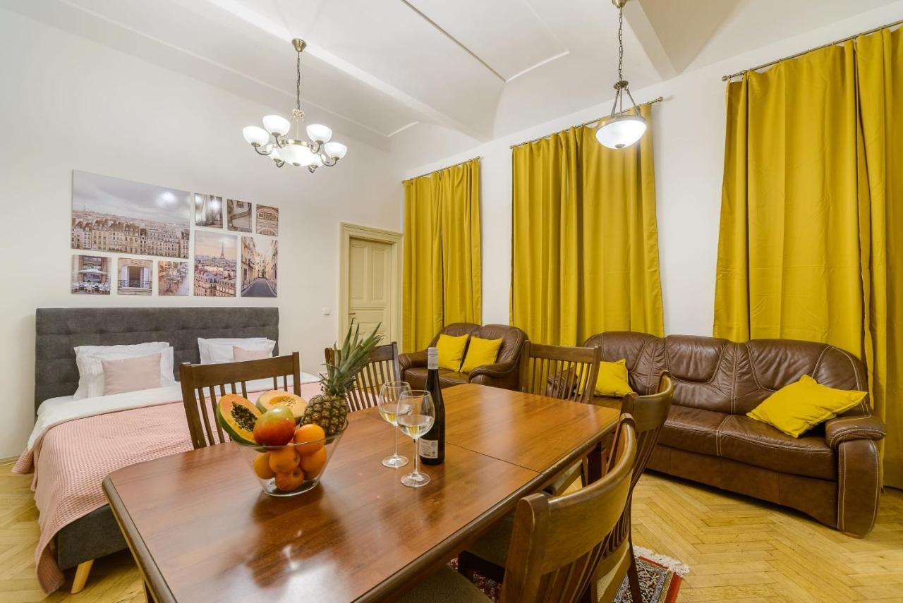 פראג Cozy Apartment Near Stefanikuv Most מראה חיצוני תמונה