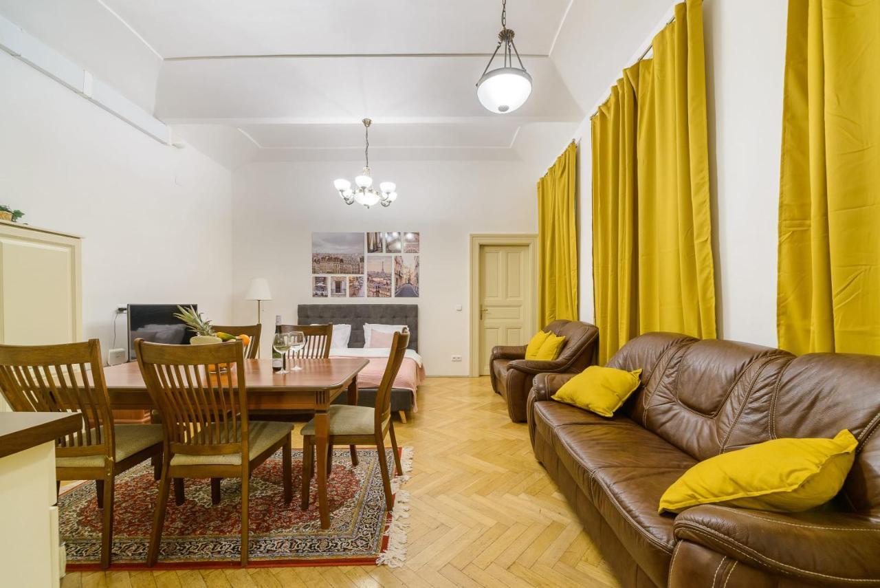 פראג Cozy Apartment Near Stefanikuv Most מראה חיצוני תמונה